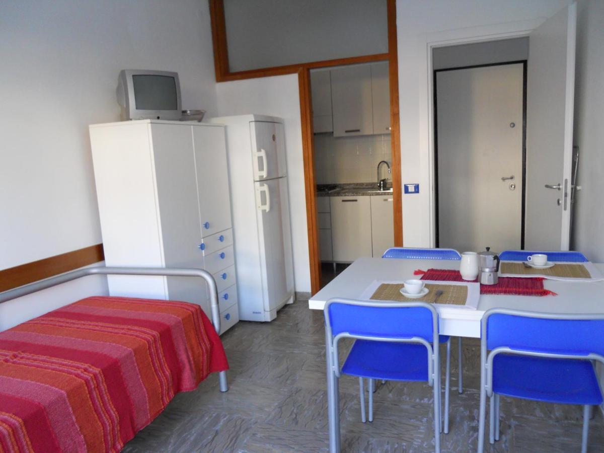 Residence Pineda Bibione Exteriér fotografie